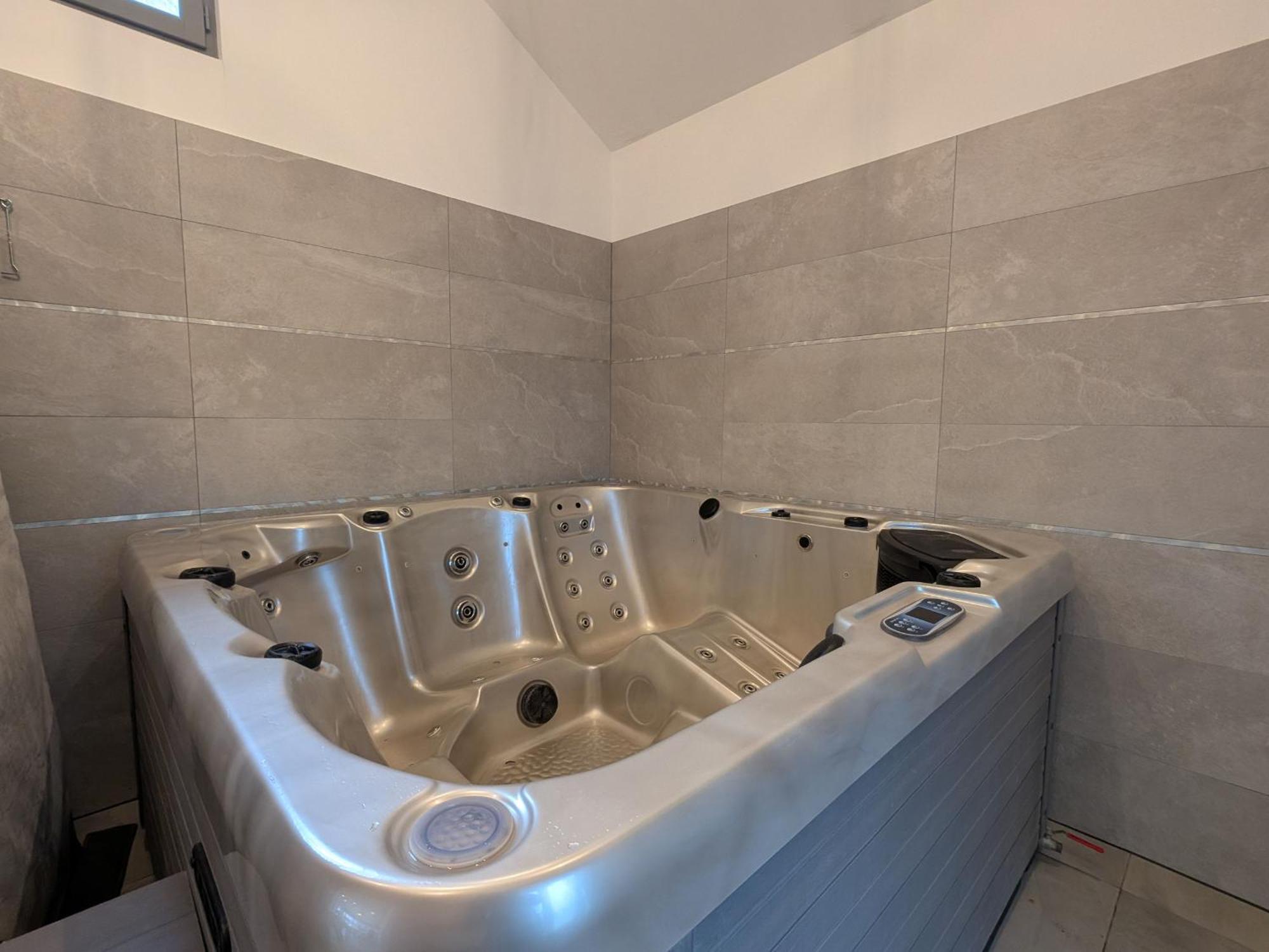 Evasion Vosgienne: Chalet De Luxe, Spa, Sauna, Proche Randos Et Stations De Ski - Fr-1-589-313 Fresse-sur-Moselle Eksteriør billede